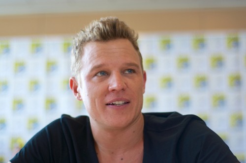 Dominion Chris Egan SDCC