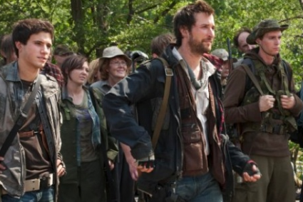 Falling Skies might just survive where others have failed Tom and Hal Mason