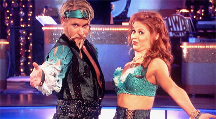 Carson and Anna be pirates on "Dancing With the Stars"