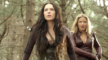 Legend of the Seeker - Kahlan and Cara search for Zedd