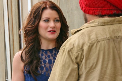 belle once upon a time Emilie de Ravin