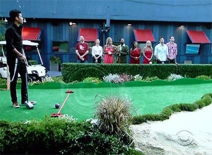 The HGs prepare for the HoH competition