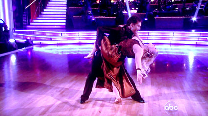 Stars tackle the Quick Step and the Jive in week two of "Dancing With the Stars"